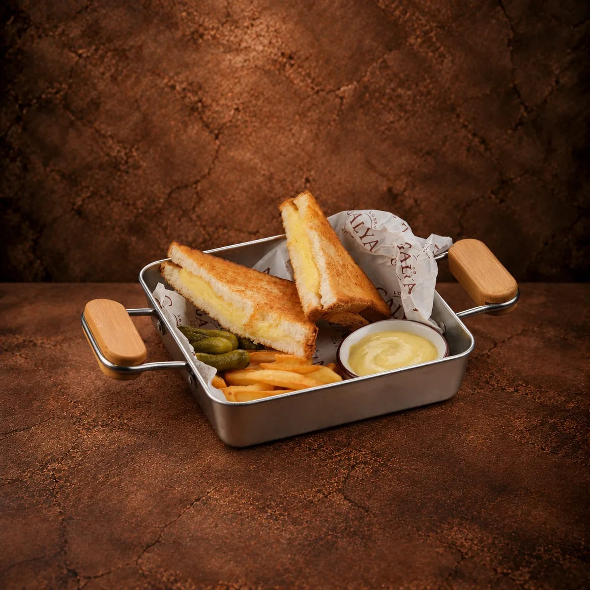 Çift Kaşarlı Tost